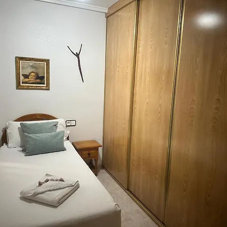 Homely Habaneras Apartment Torrevieja