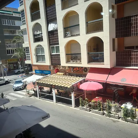 Homely Habaneras Apartment